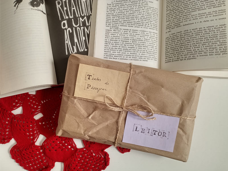 Dois Livros Mistério